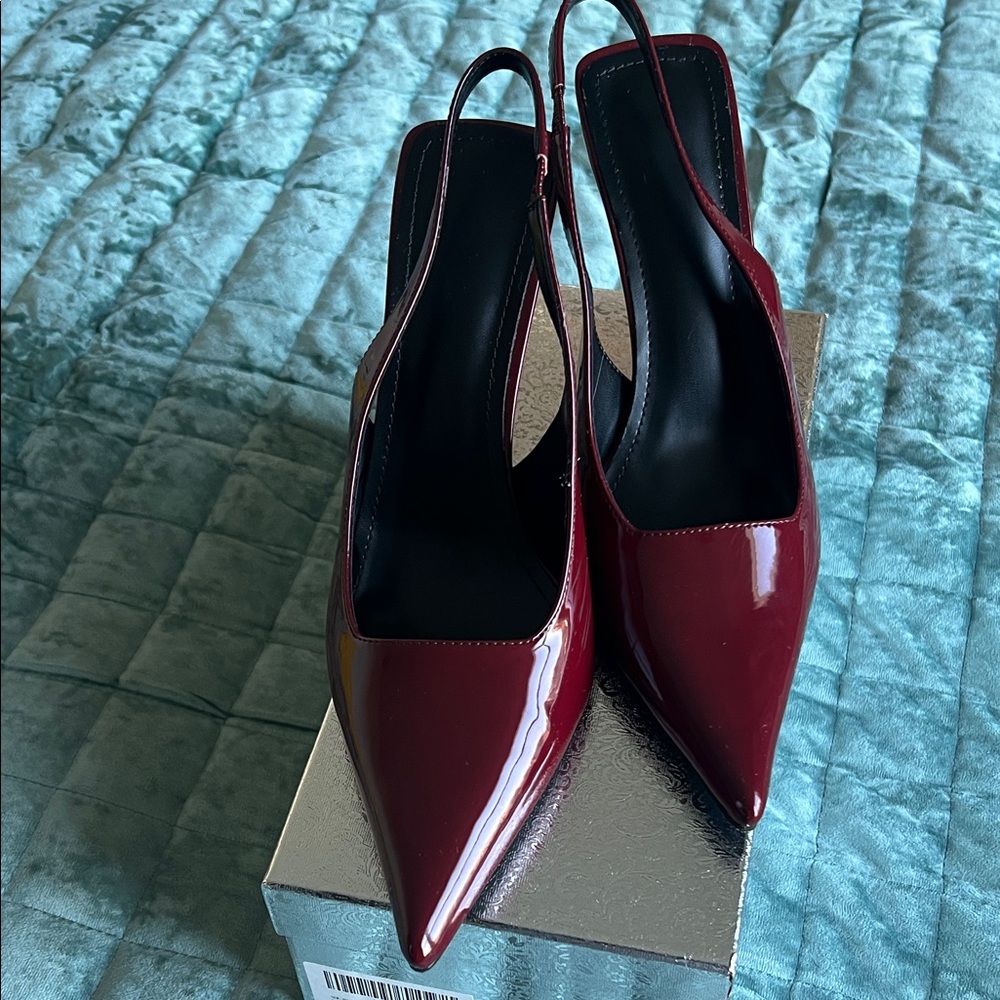 Source Unknown Deep Red Slingback Heels